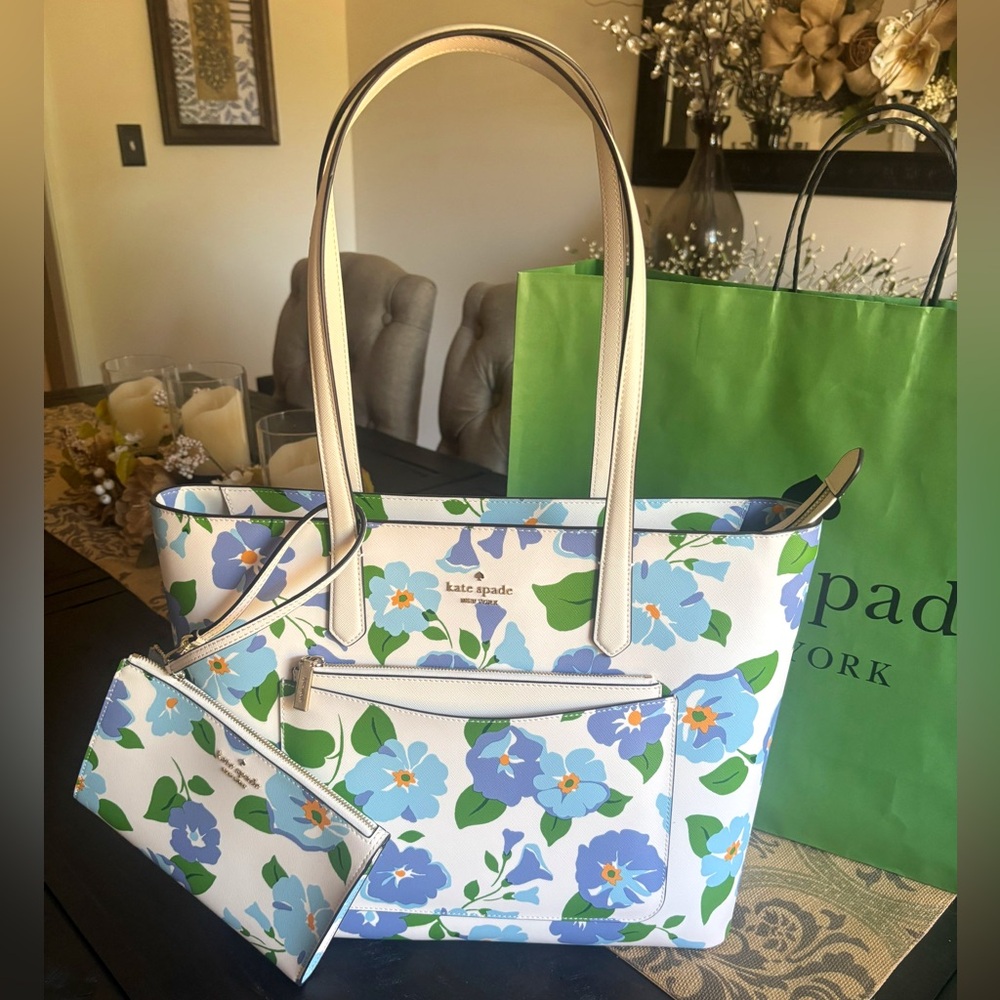 NWT Kate Spade Staci Tote Set w/ 2 Matching Zipper Pouches